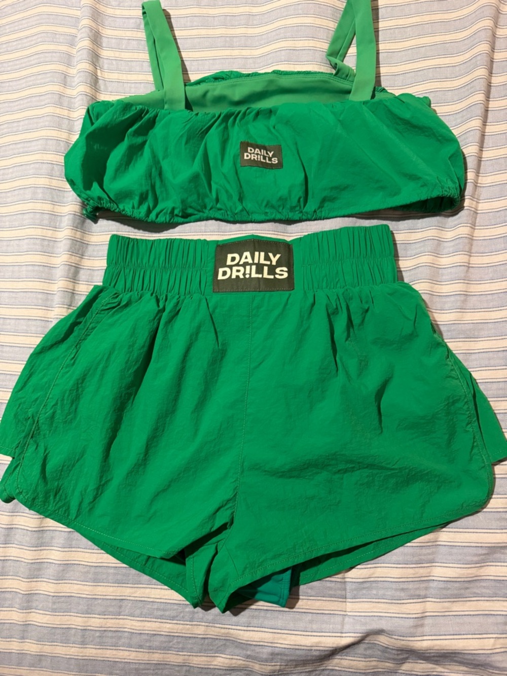 Daily Drills Vibrant Green Crop Top & Elastic Waist Shorts Set